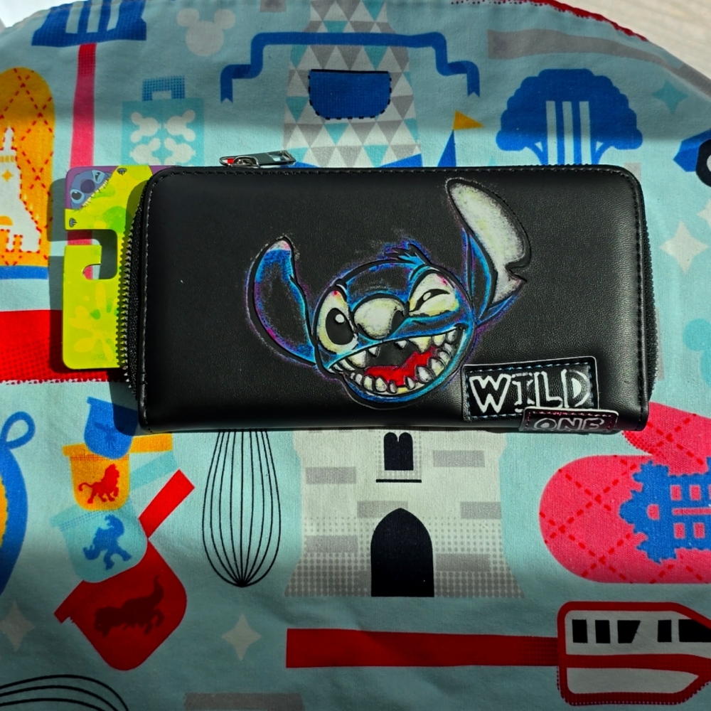 Disney Wallet